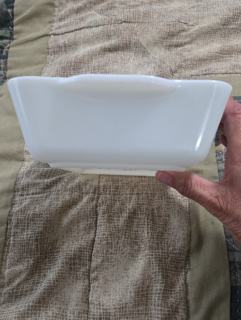 PYREX Turquoise Amish Harvest Milk Glass 1 1/2 Quart - Picture 5 of 8